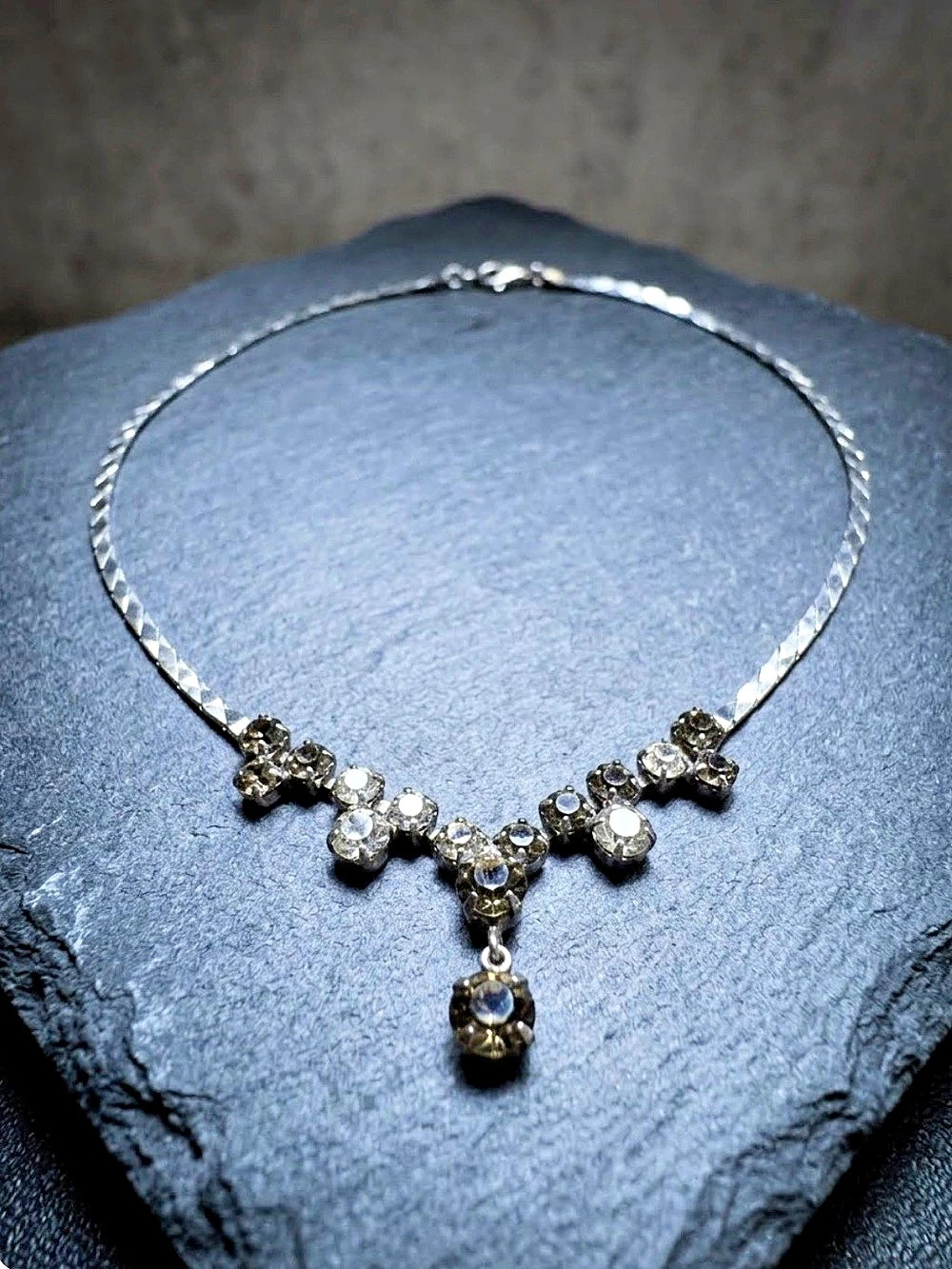Pre-Loved Fashion Crystal Pendant Necklace